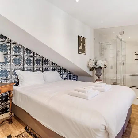 Luxe Penthouse - & Taje View | By Airnest Lisboa