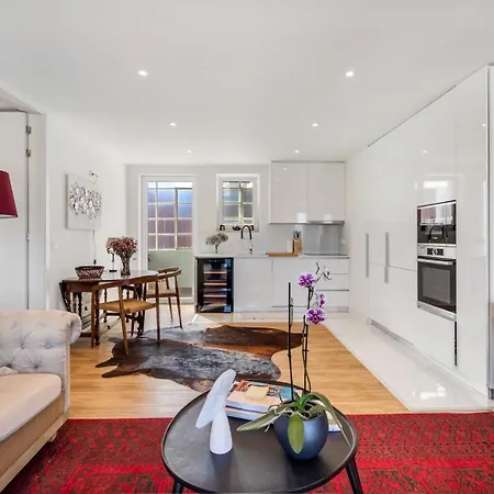 Luxe Penthouse - & Taje View | By Airnest Appartement Lisboa